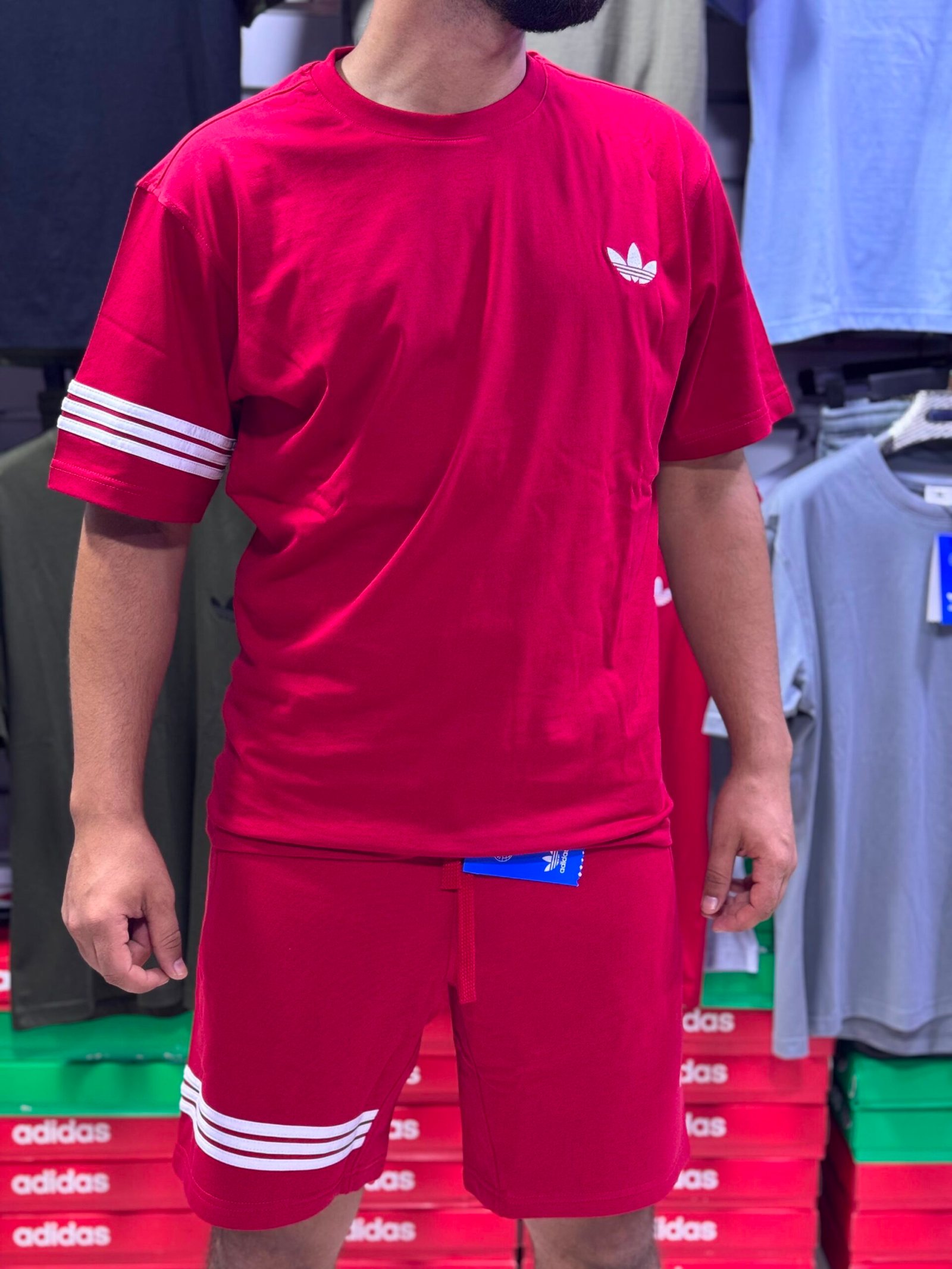 Ensemble Short Classic – Red